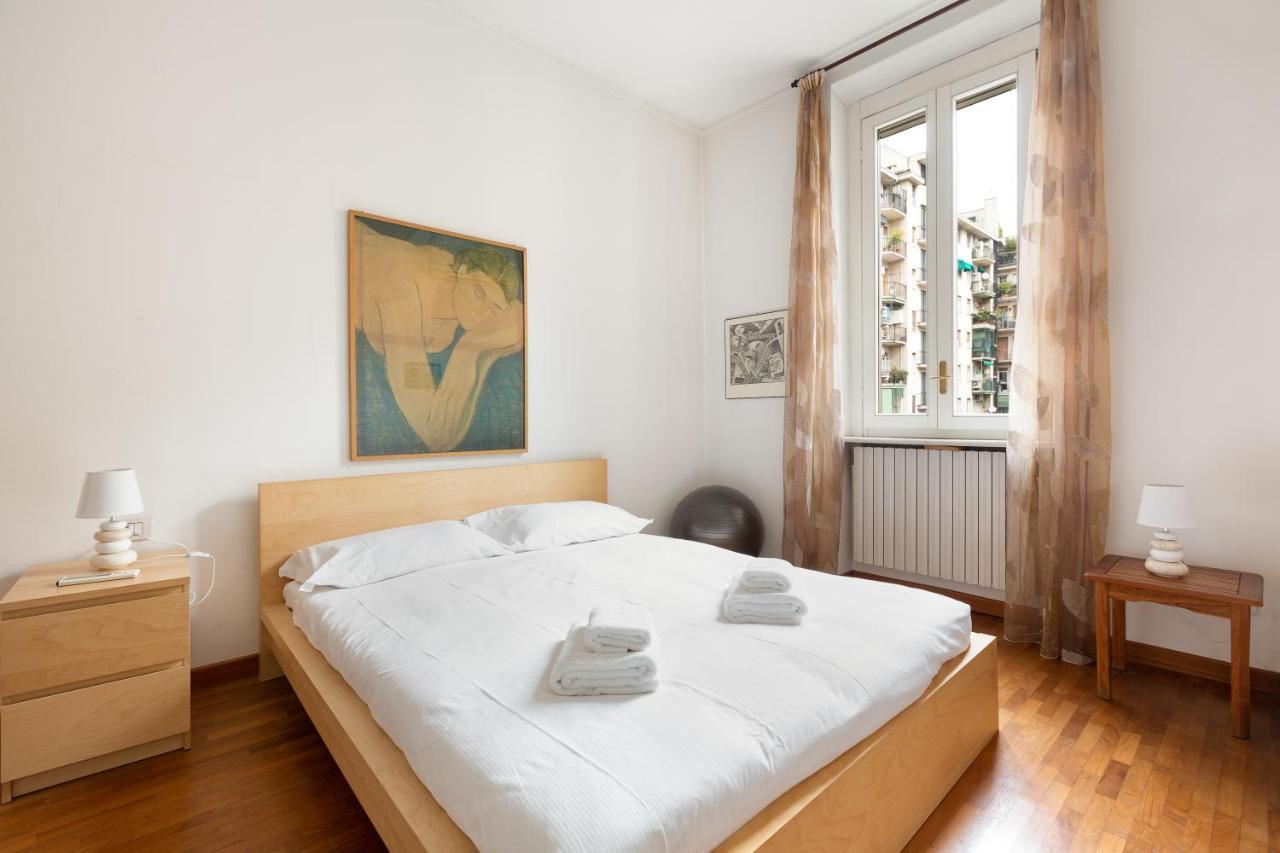 Cozy Apt With Balcony - Porta Romana District Milano Esterno foto